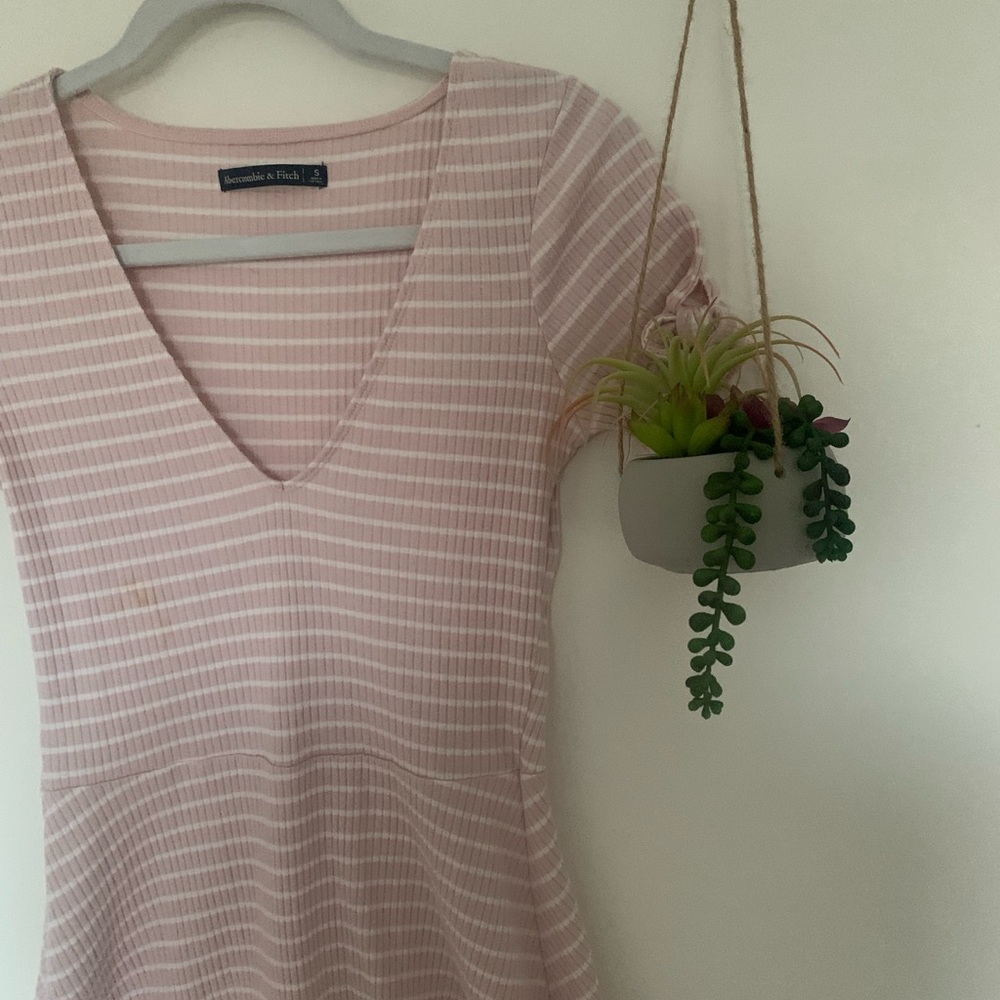 Pink Abercrombie and Fitch Sundress